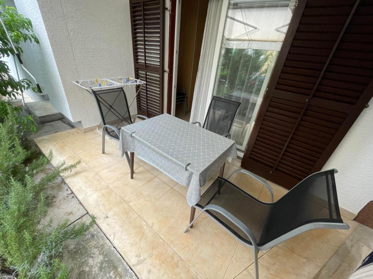 Iva Apartments Novigrad Istria Dış mekan fotoğraf